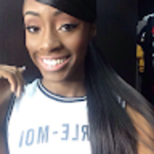 Meet your Posher, Mercedes